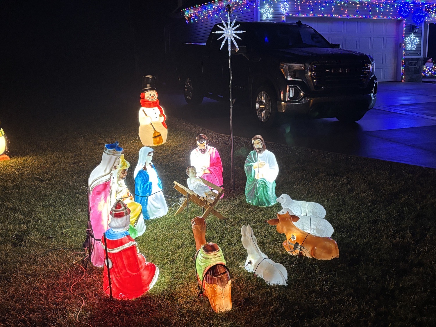 Buschmanns Lights, Christmas lights in Northwood, OH (photo 3)