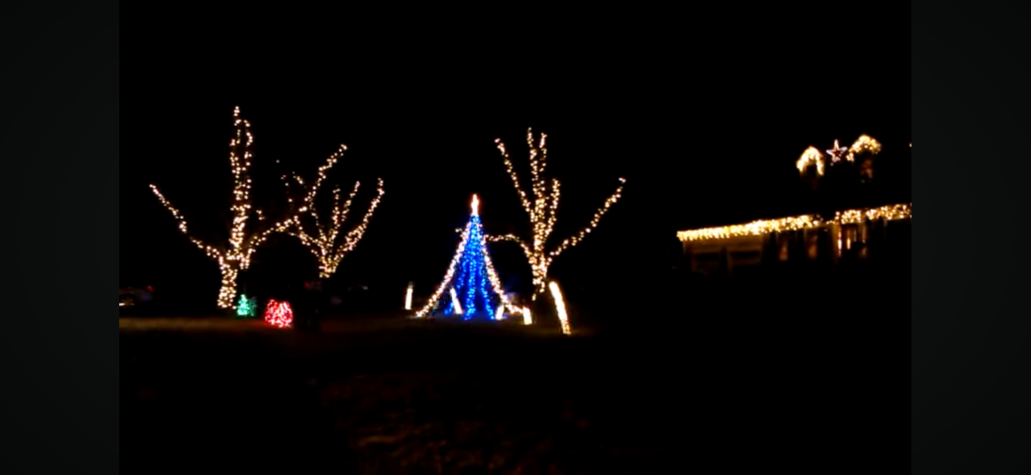 Ingham Lights, Christmas lights in Pembroke, MA (photo 1)