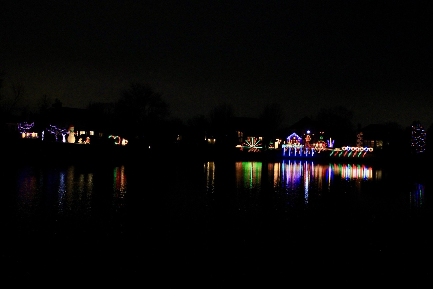 Jamestown Lights, Christmas lights in Caledonia, WI (photo 4)