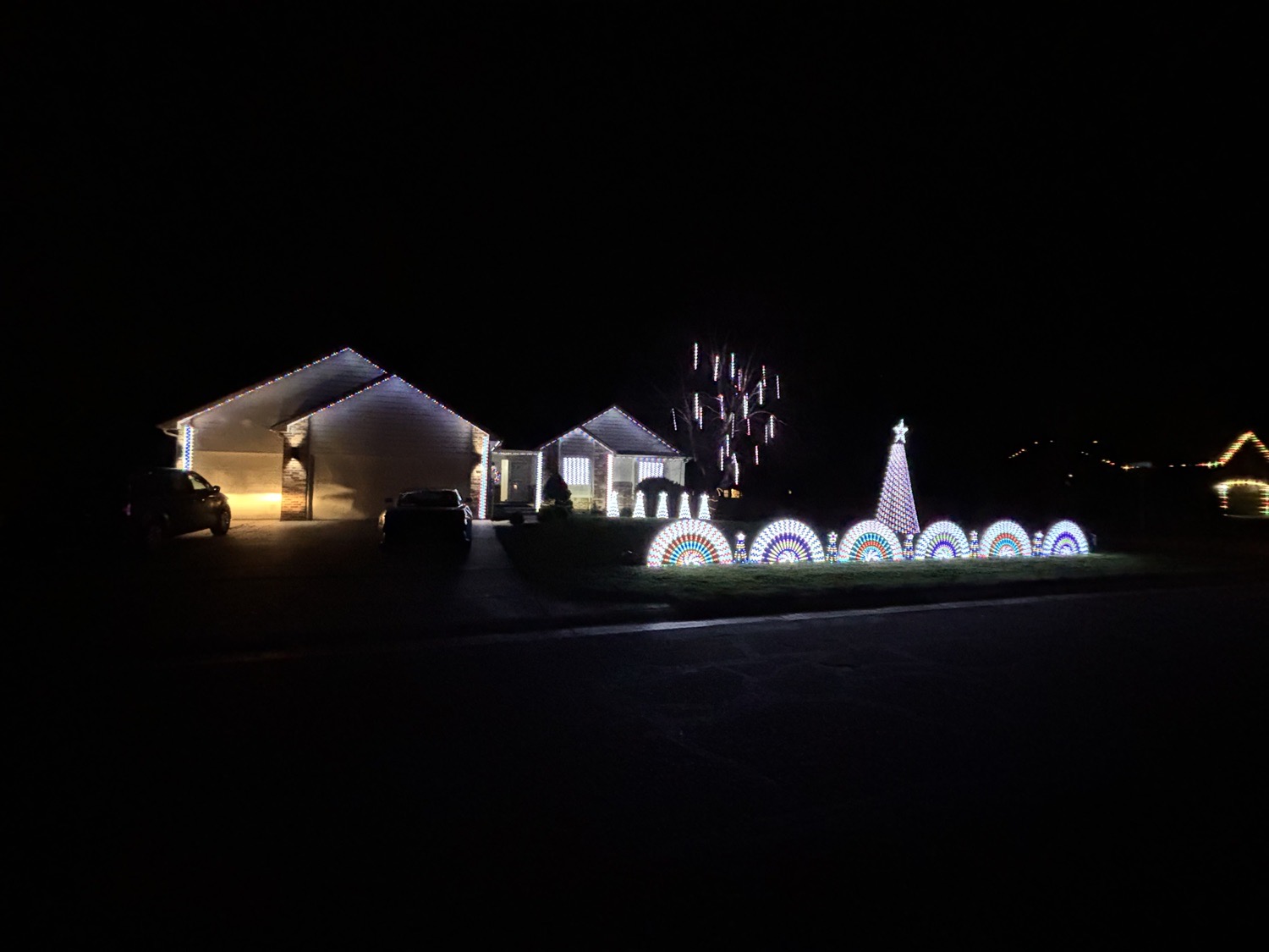 Carols On The Court, Christmas lights in Wichita, KS (photo 1)