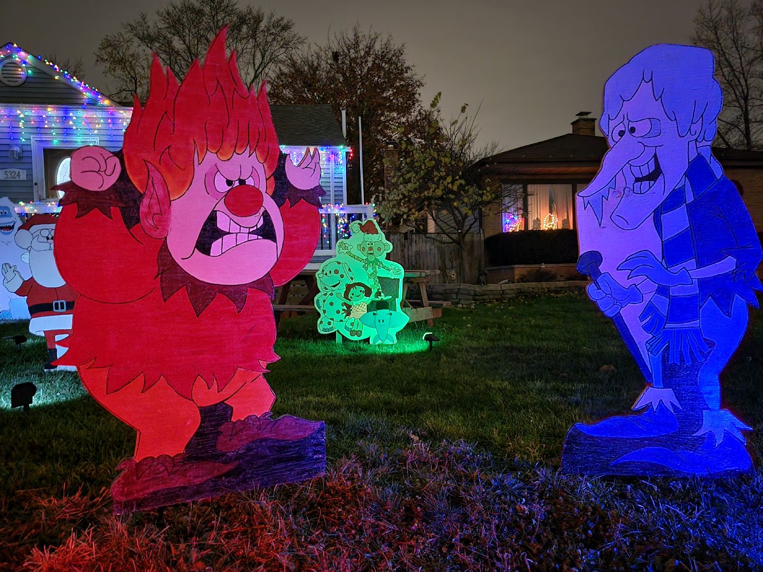 Rodriguez Claymation Wonderland, Christmas lights in Countryside, IL (photo 3)
