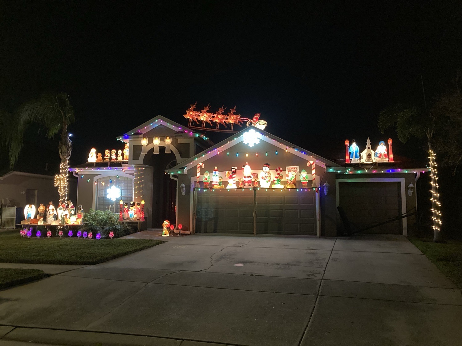 Lights of the North Pole, Christmas lights in Riverview, FL (photo 1)