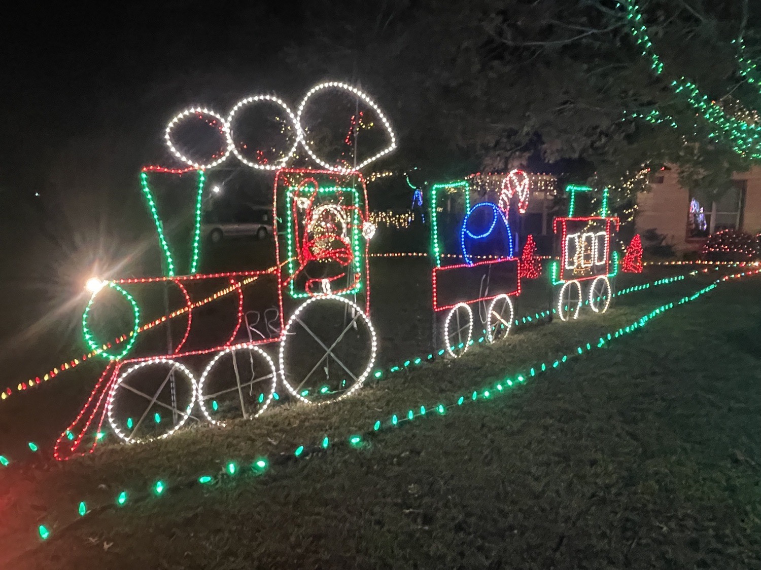 Turners Christmas 2024, Christmas lights in Combine, TX (photo 1)
