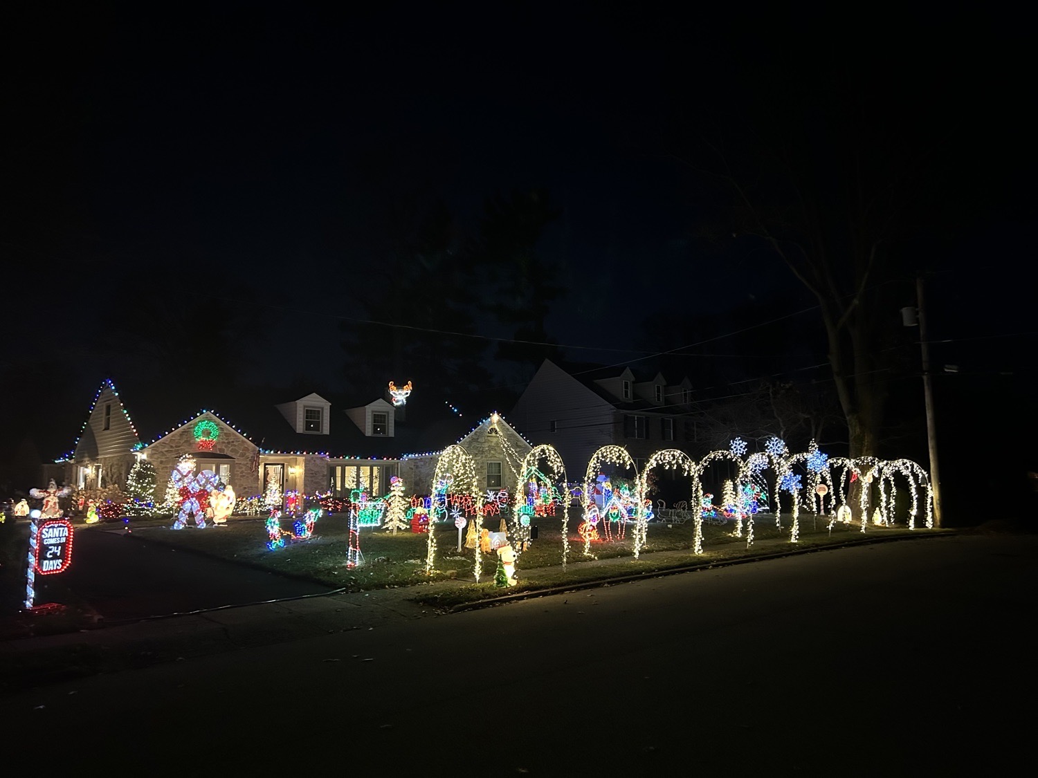 Jenkintown Christmas!, Christmas lights in Jenkintown, PA (photo 1)
