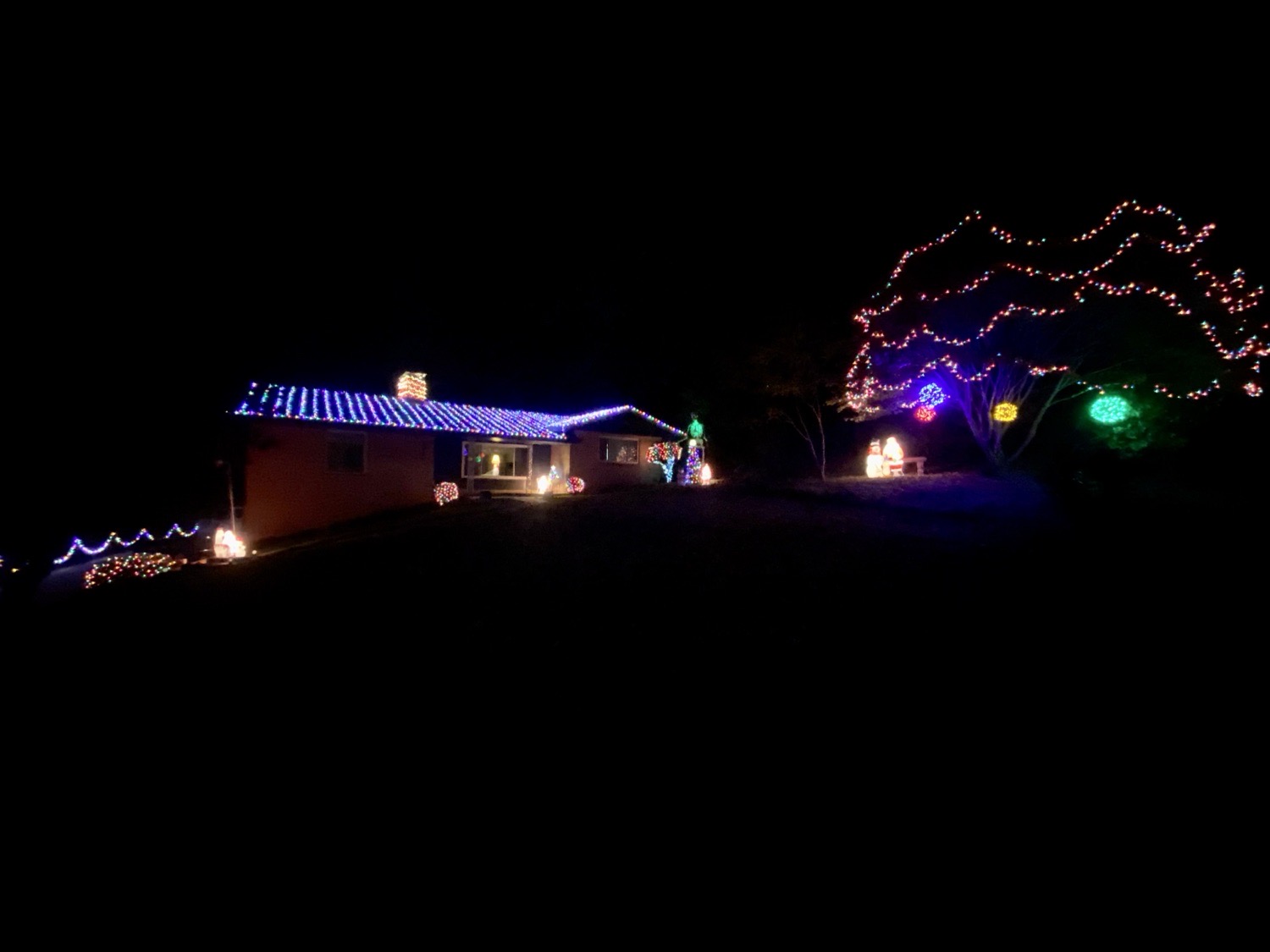 Latham Lodge, Christmas lights in Macon, GA (photo 2)