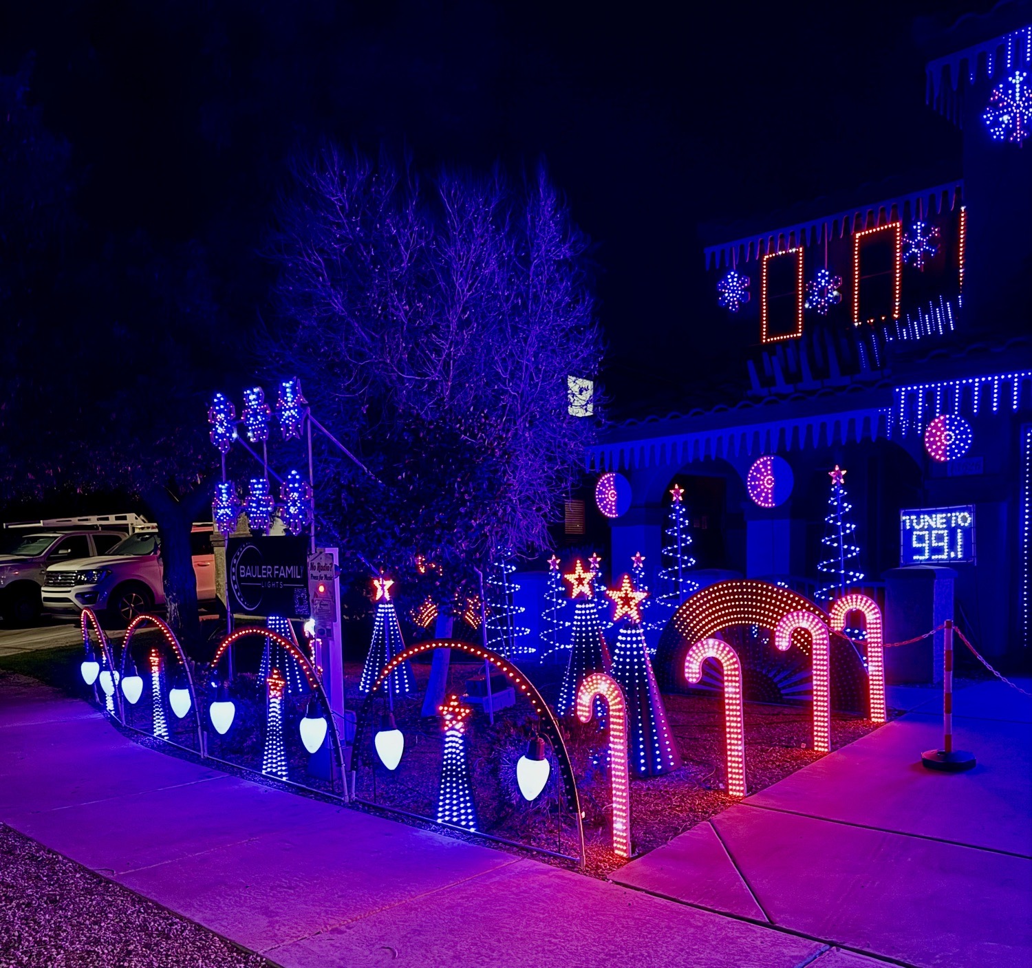Bauler Family Lights, Christmas lights in Surprise, AZ (photo 5)
