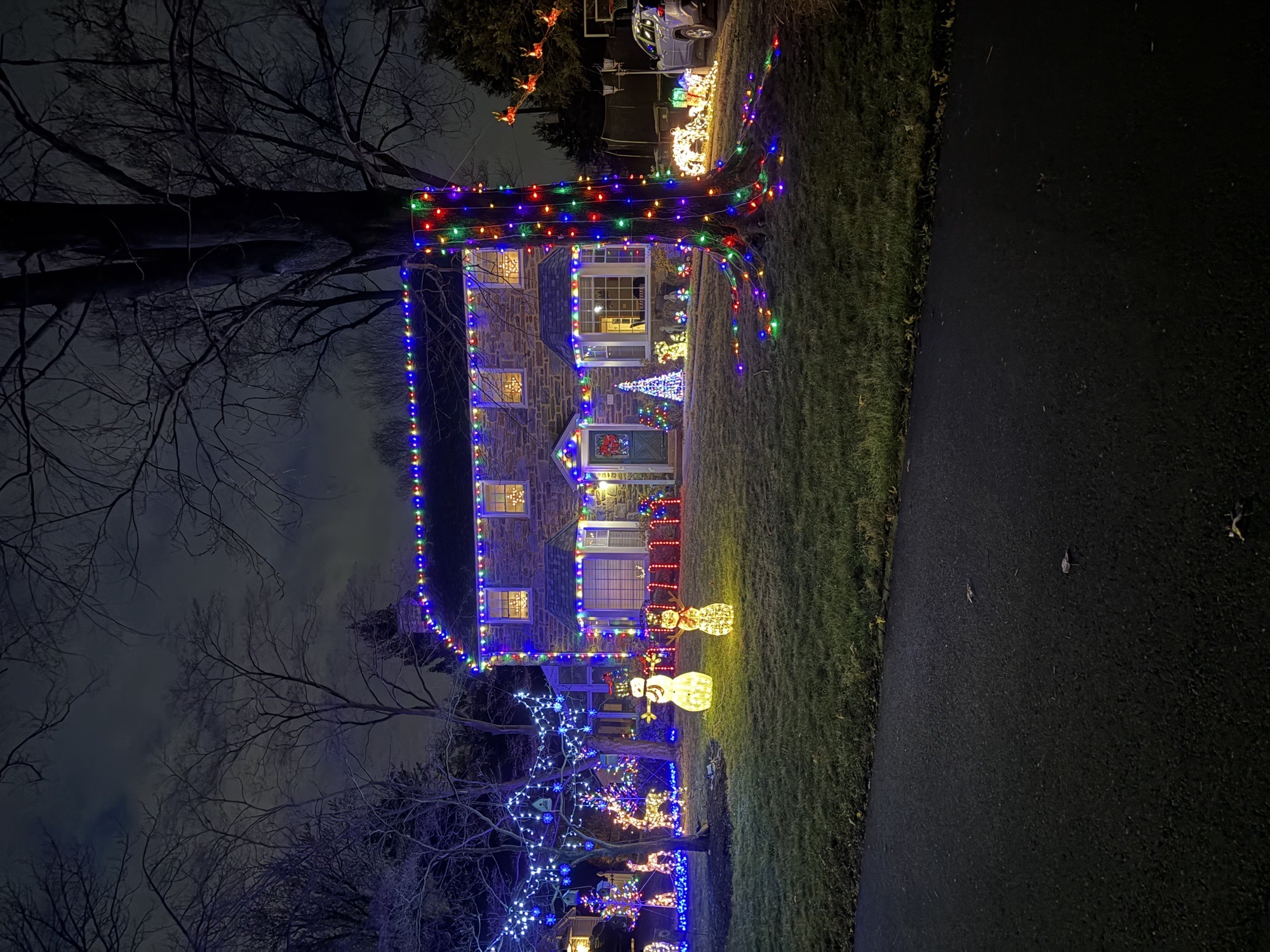 Hatt Holiday House, Christmas lights in Jenkintown, PA (photo 1)