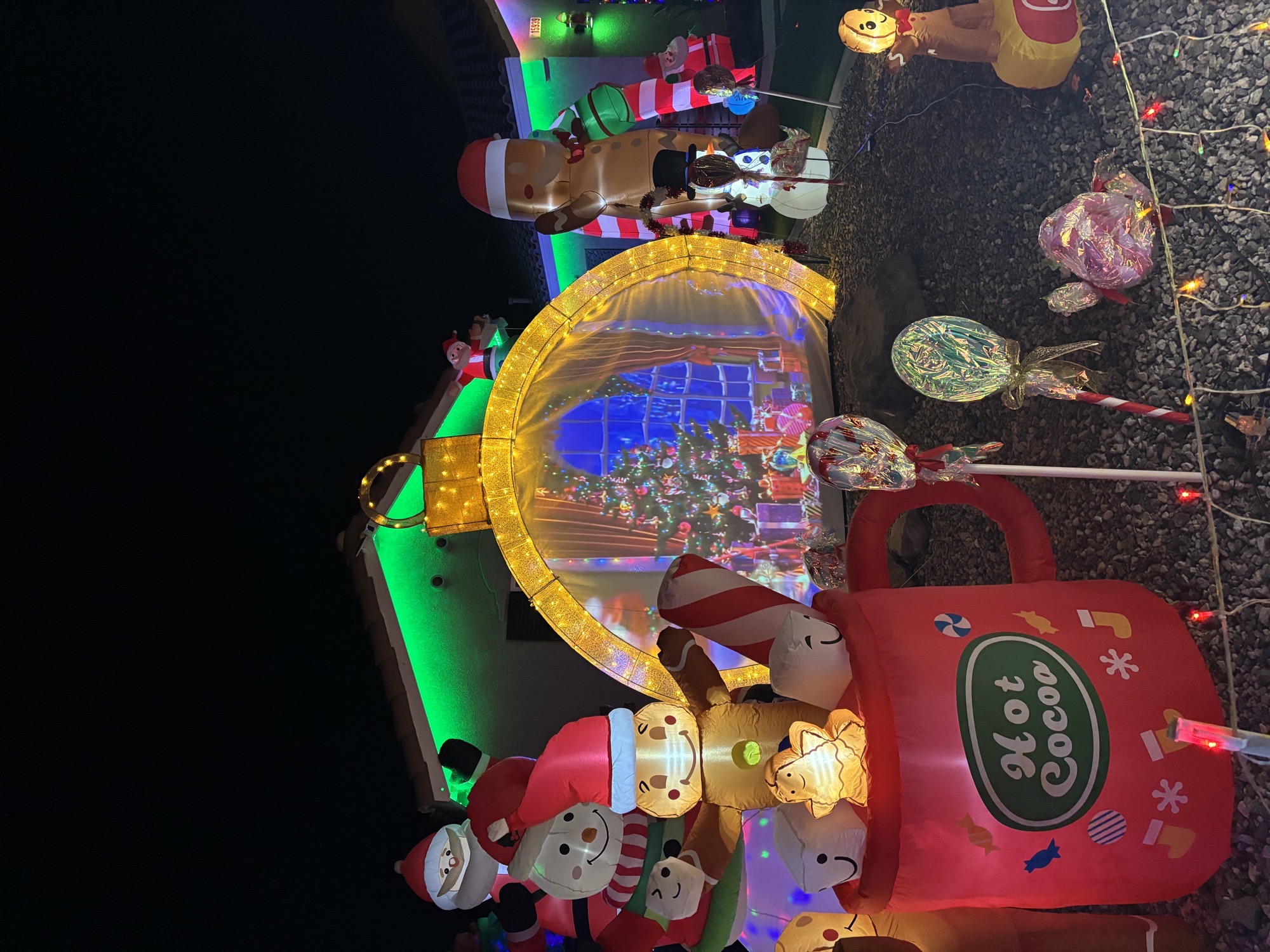 Gingerbread House, Christmas lights in Victorville, CA (photo 2)
