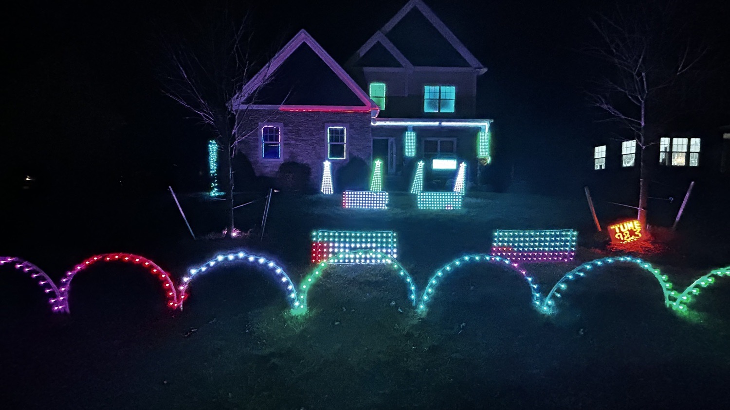 Leakes Mill Glitters, Christmas lights in Glen Allen, VA (photo 1)