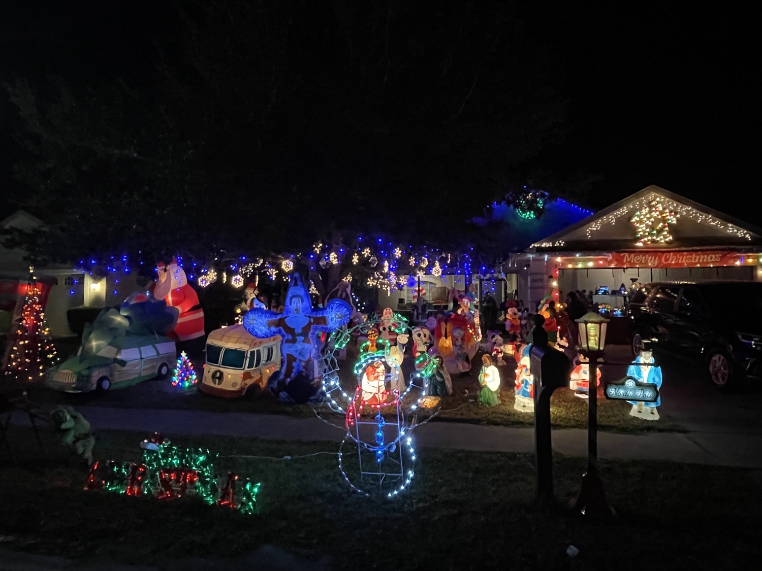 Mcadams, Christmas lights in Saint Cloud, FL (photo 1)