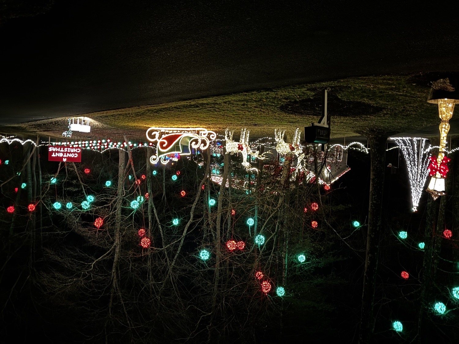 A Content Christmas, Christmas lights in Reisterstown, MD (photo 1)