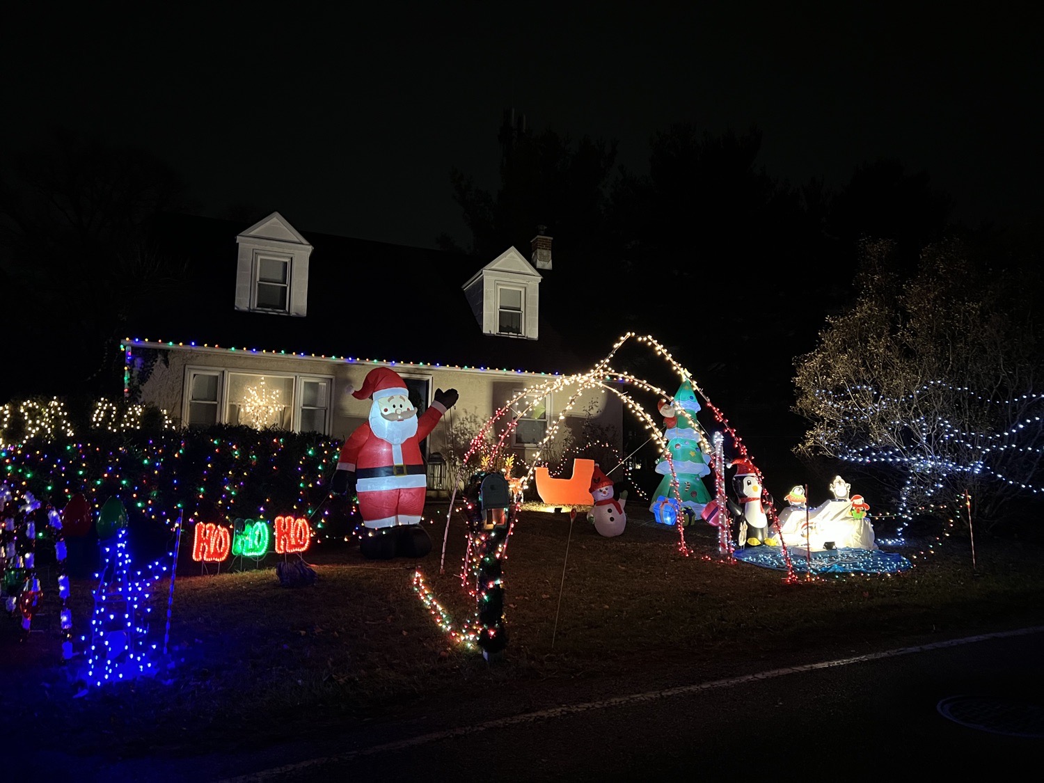 Christmas on the Cloverleaf!, Christmas lights in Media, PA (photo 2)