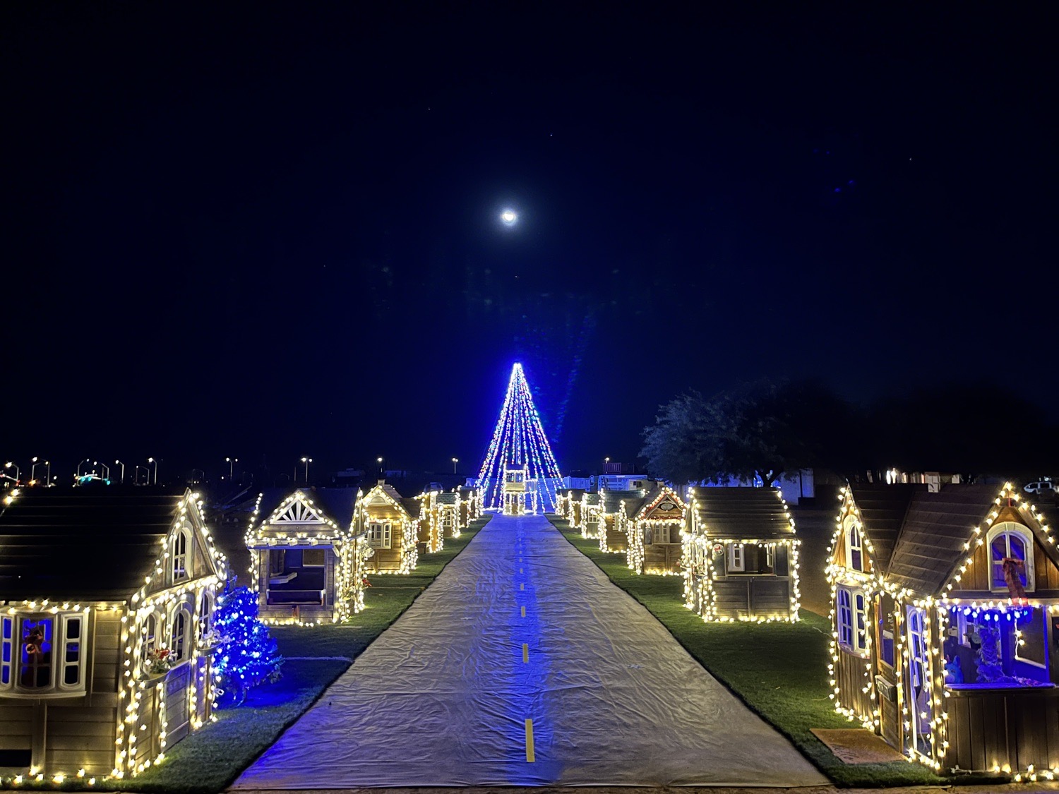 Tiny Town, Holiday Village, Christmas lights in Mesa, AZ (photo 1)