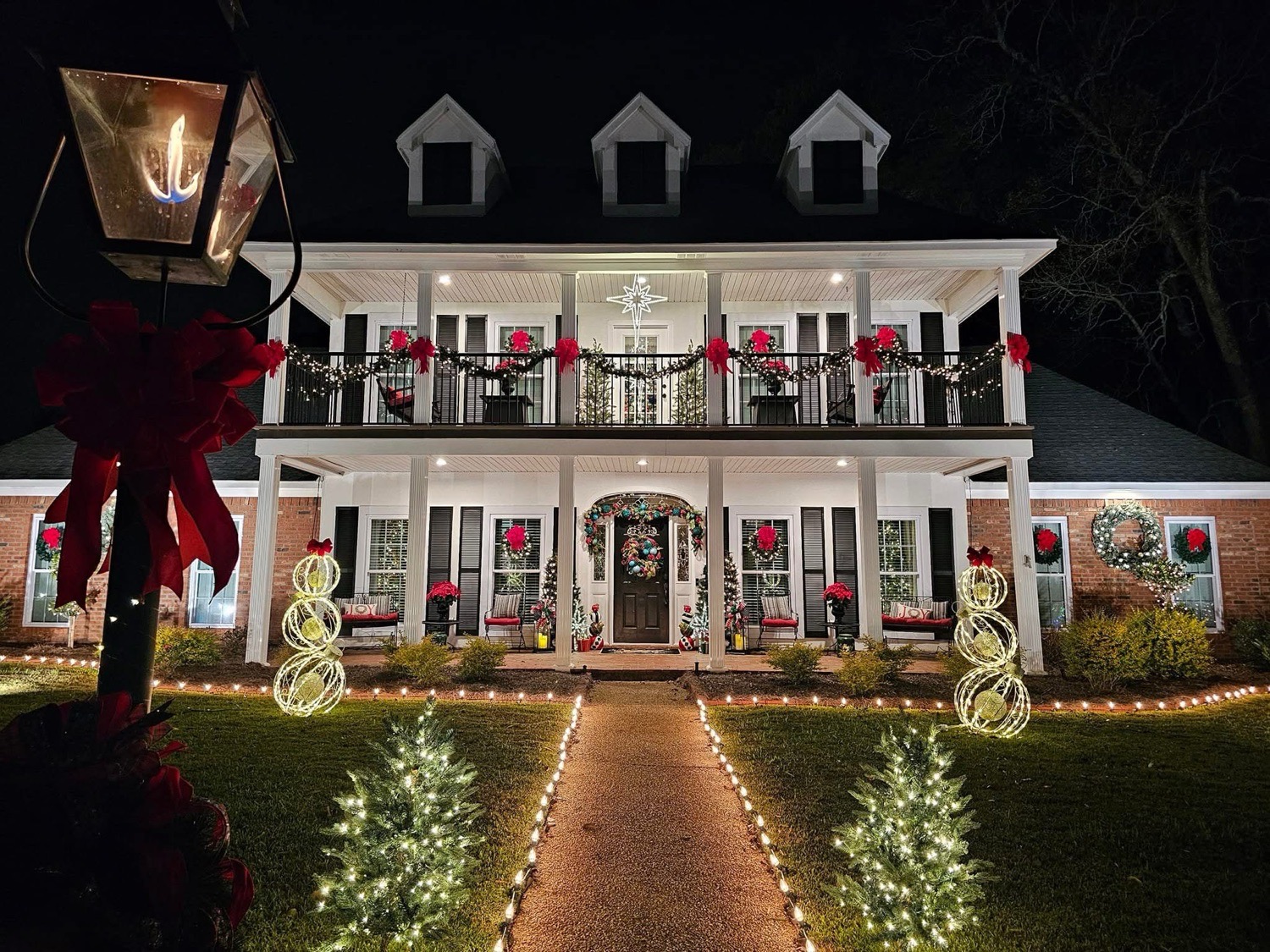 Copperfield, Christmas lights in Brandon, MS (photo 1)