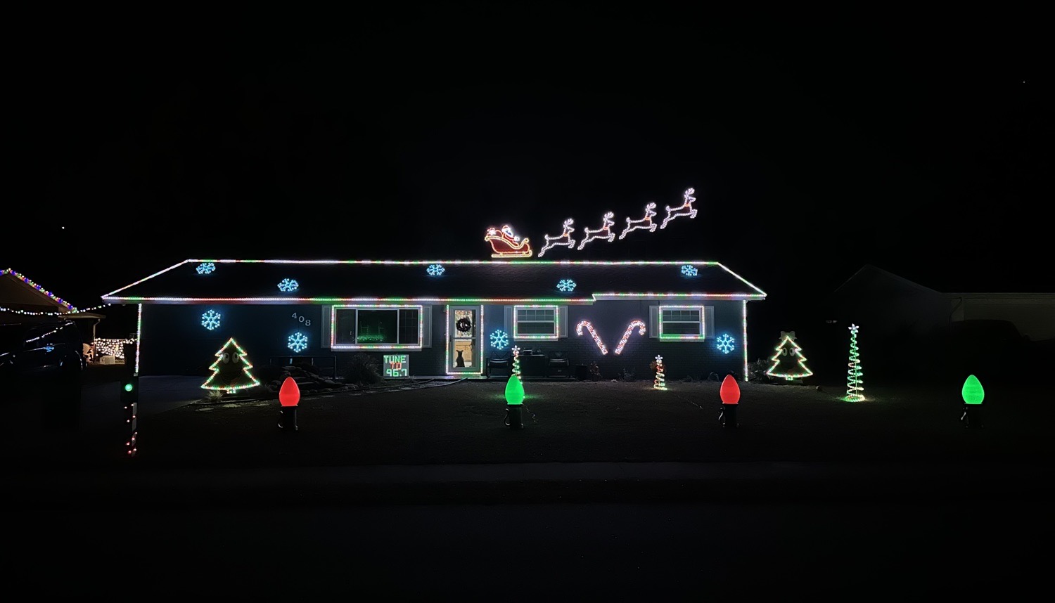 Gio Family Light Show, Christmas lights in Fruitland Park, FL (photo 1)