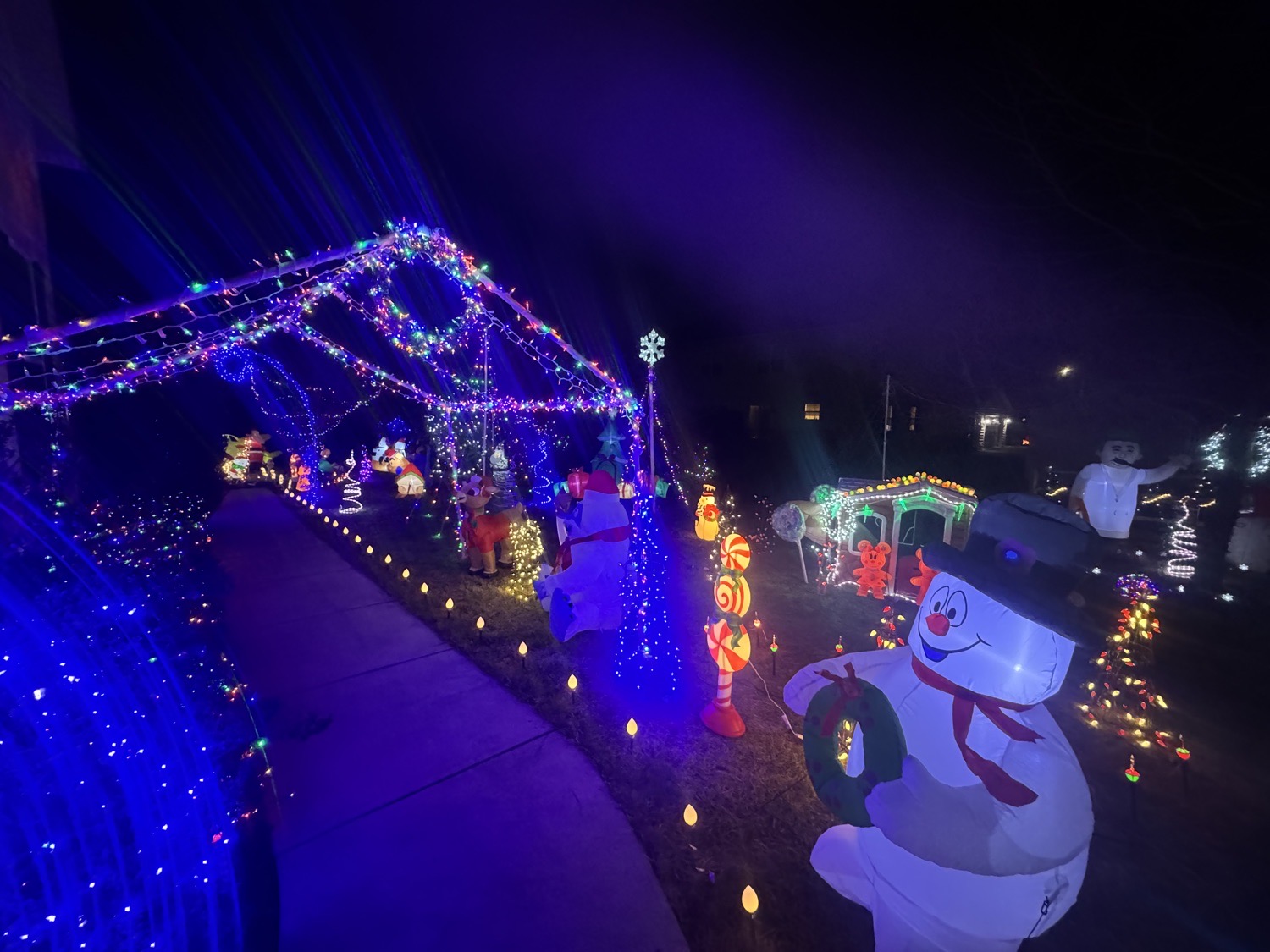 Hart Family Christmas, Christmas lights in Collegeville, PA (photo 2)