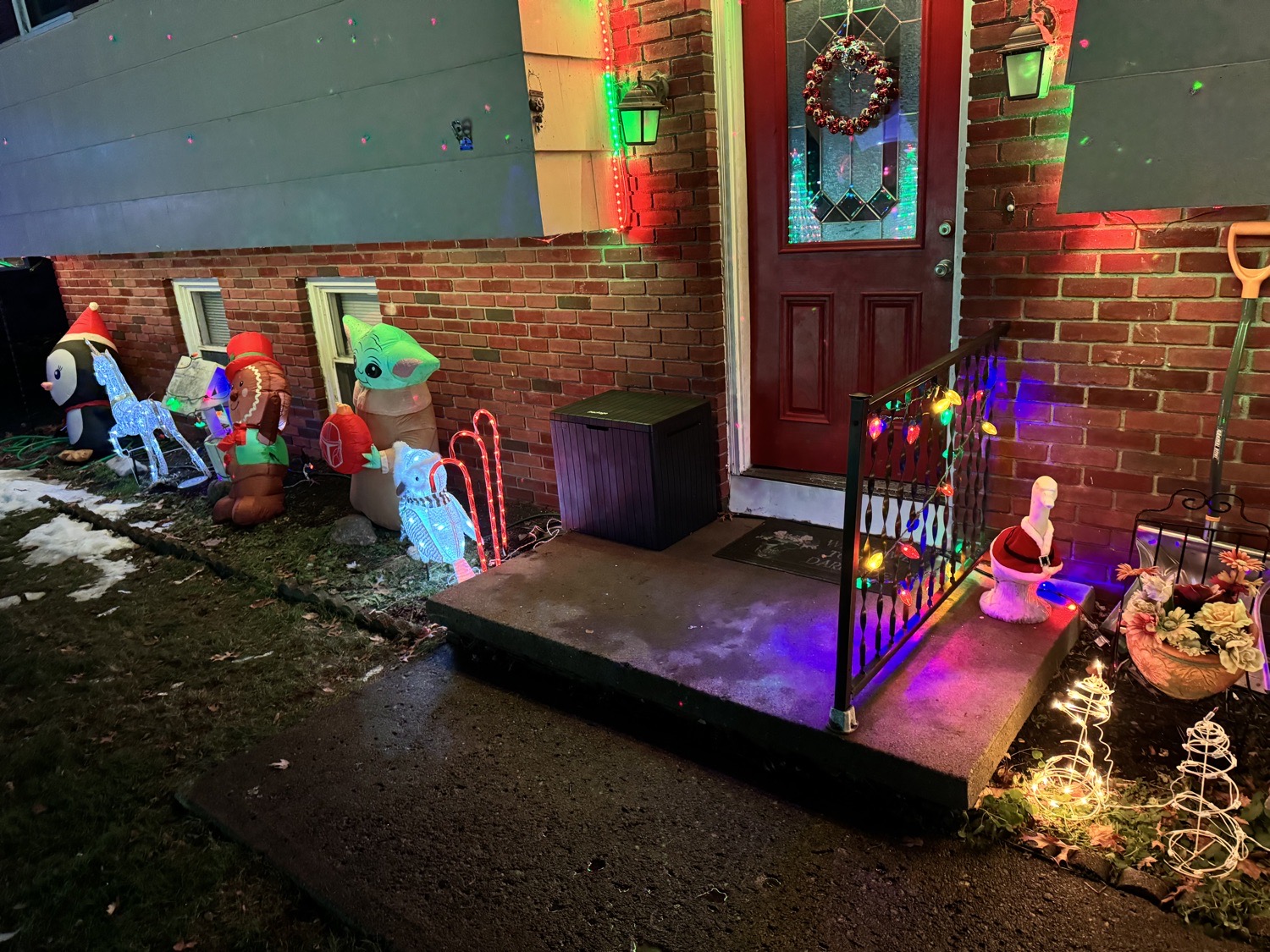 Christmas 2024, Christmas lights in Williamson, NY (photo 4)