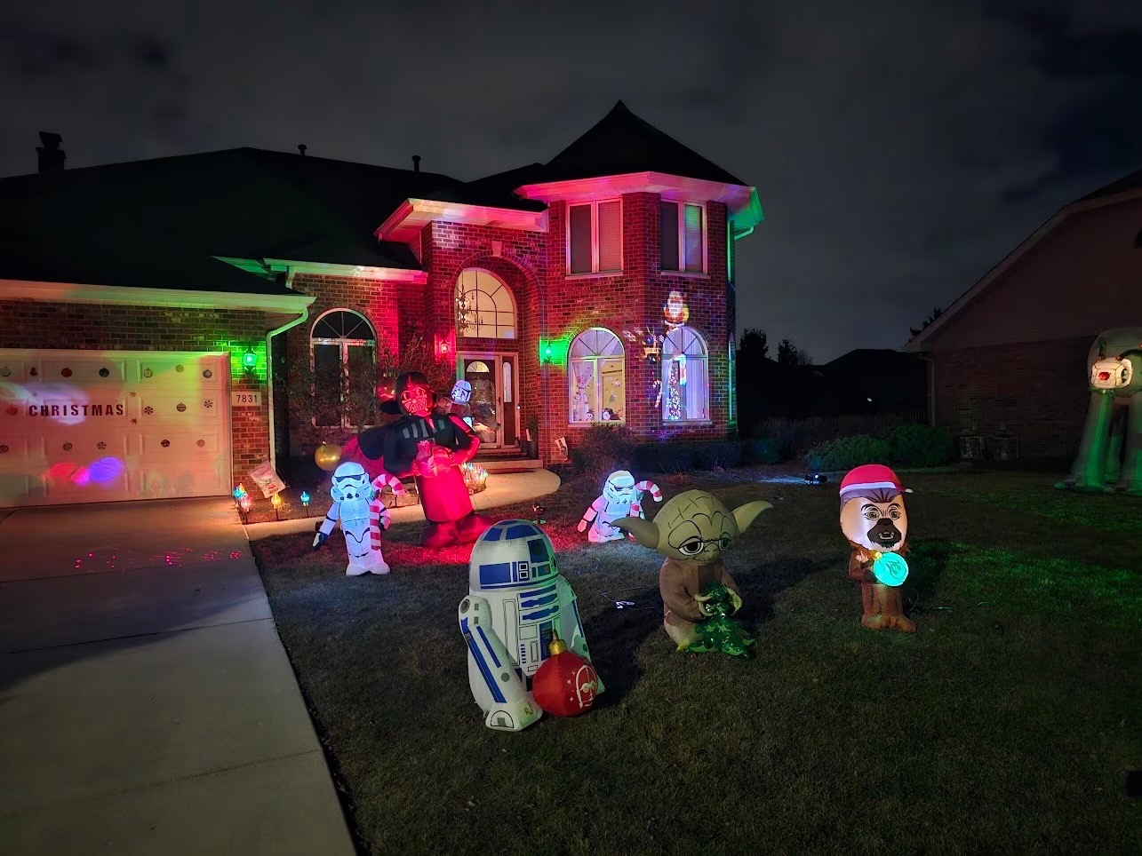 A Star Wars Christmas, Christmas lights in Orland Park, IL (photo 1)