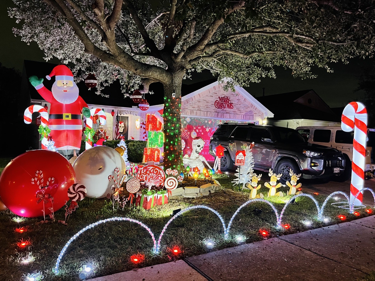 Christmas threw up in our small yard! ❤️, Christmas lights in Tomball, TX (photo 1)