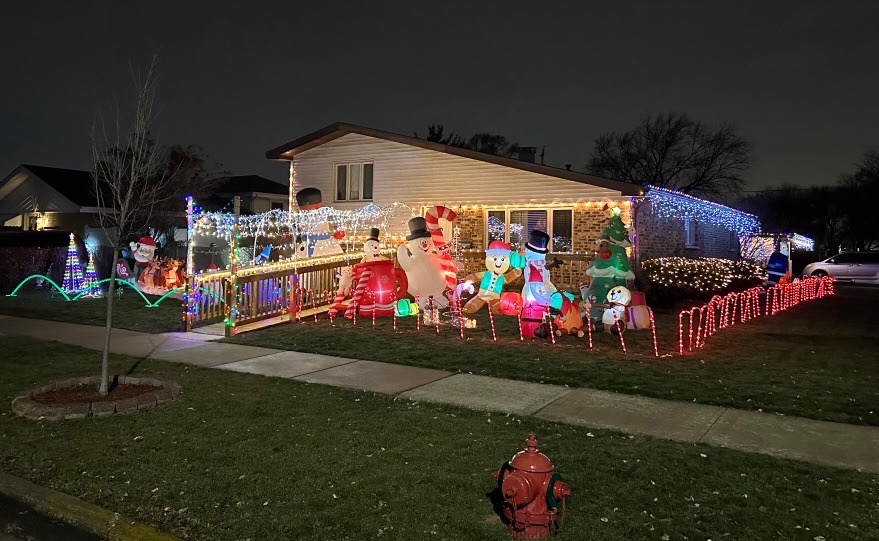 Corner Of Winter Wonderland, Christmas lights in Alsip, IL (photo 1)