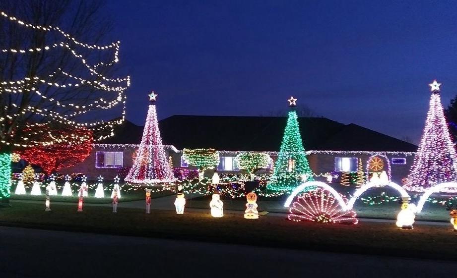 Saddle Brook Light Show, Christmas lights in Homer Glen, IL (photo 1)
