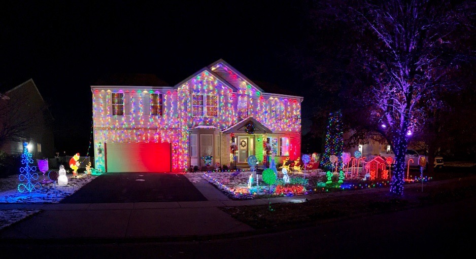 Williams Winter Wonderland, Christmas lights in Shorewood, IL (photo 1)