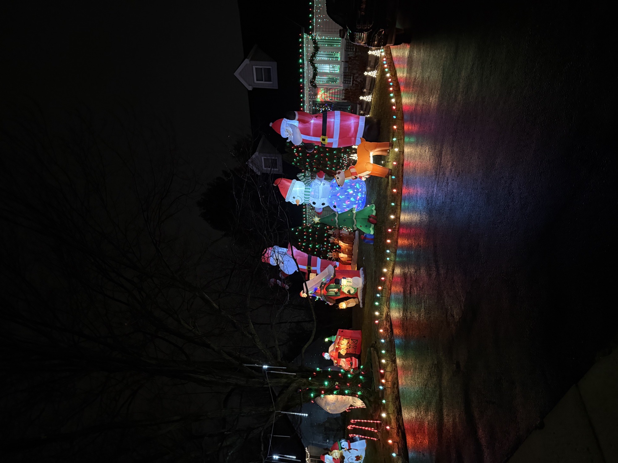Santa’s Christmas World, Christmas lights in Hatfield, PA (photo 1)