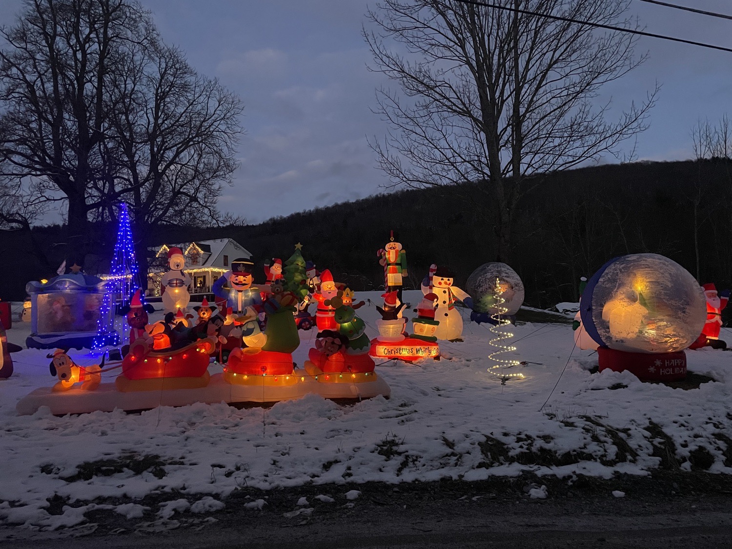 MASSIVE Christmas inflatable display (2024), Christmas lights in Cheshire, MA (photo 2)