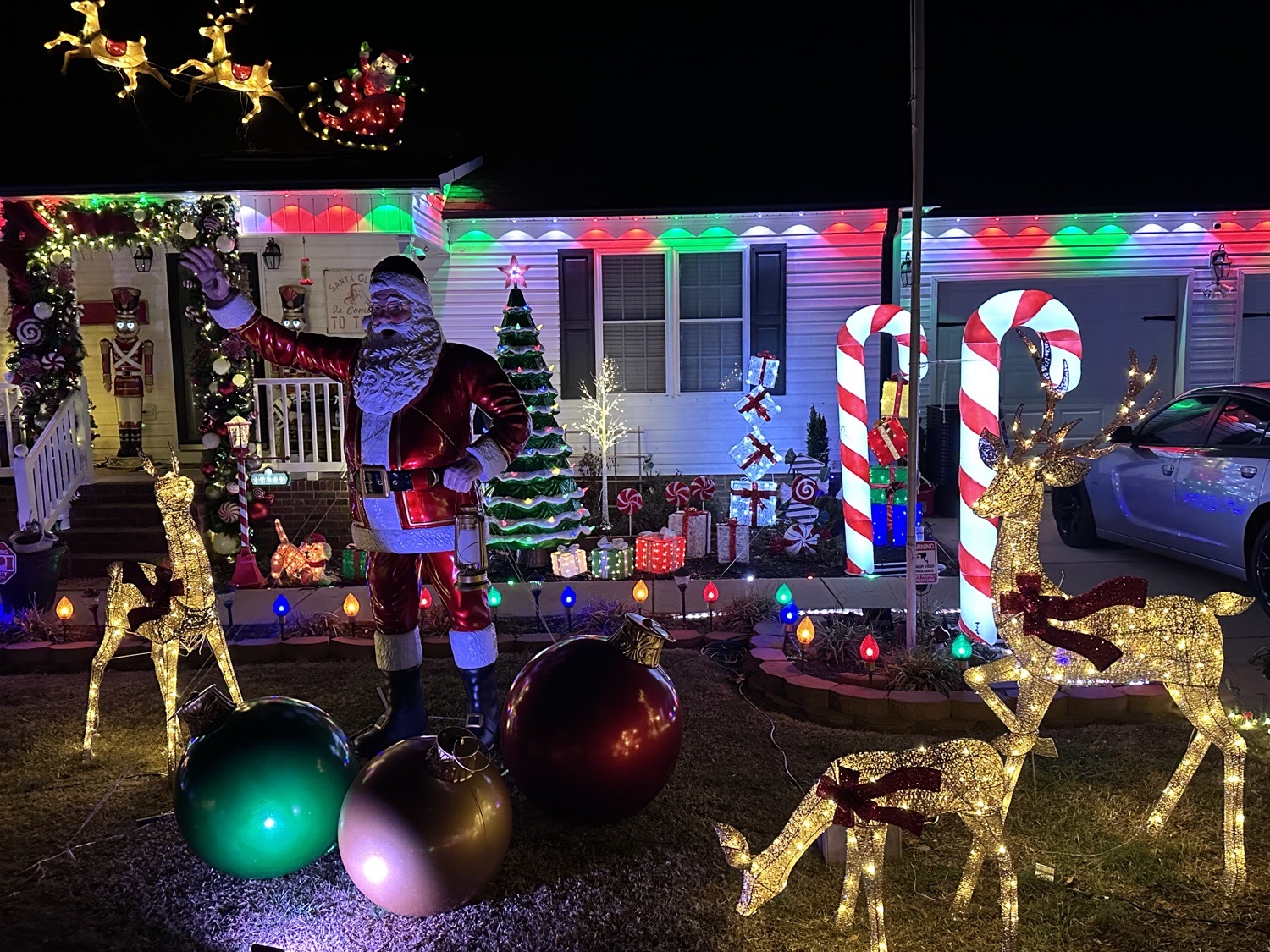 Santa’s Wonderland, Christmas lights in Lincolnton, NC (photo 1)