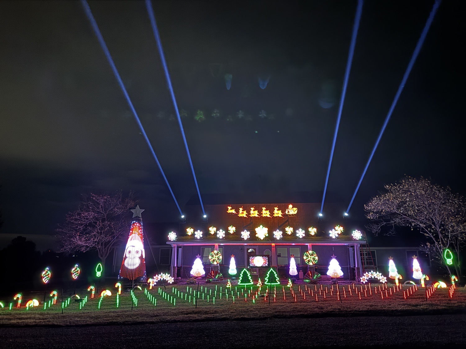 Christmas Light show!, Christmas lights in Danville, IN (photo 1)