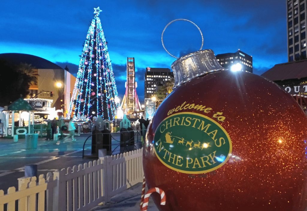 Christmas In The Park, Christmas lights in San Jose, CA (photo 1)