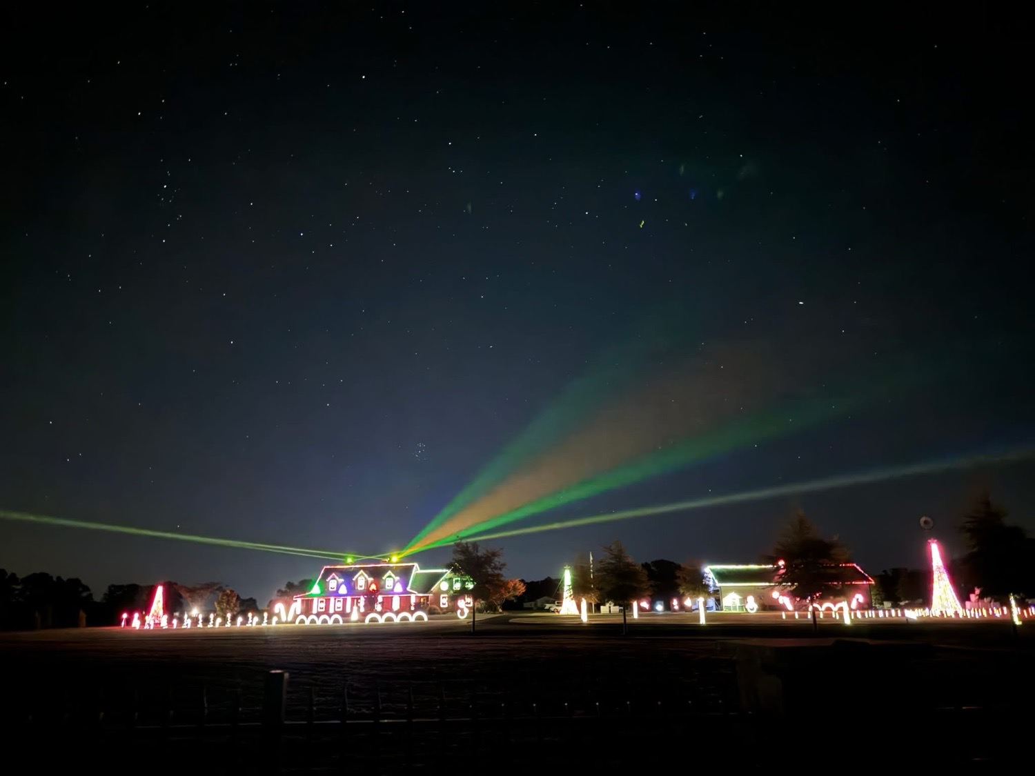 Schatz Christmas Light Show, Christmas lights in Harrington, DE (photo 1)