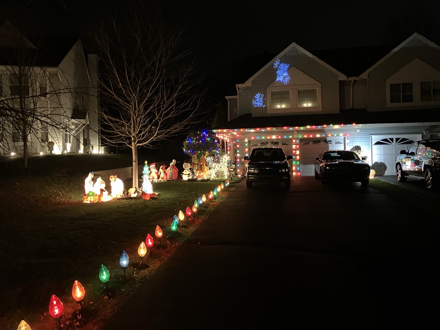Old Fashioned Christmas, Christmas lights in Warrington, PA (photo 2)