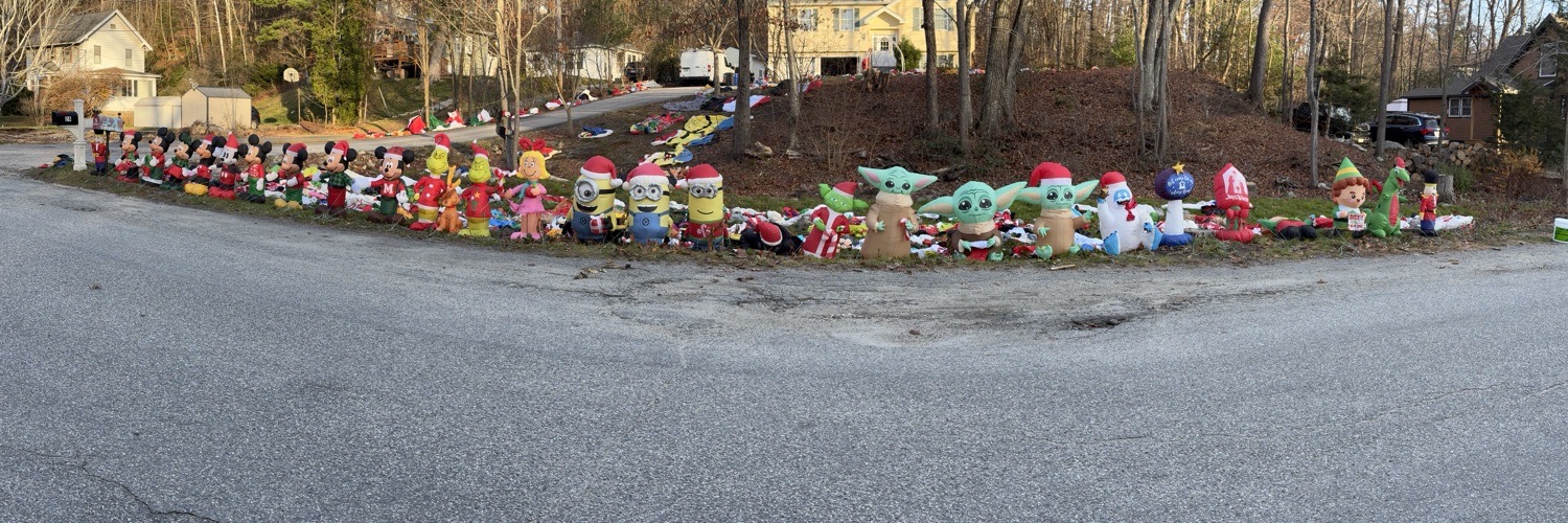 Cornwell Holiday Display, Christmas lights in Worcester, MA (photo 3)