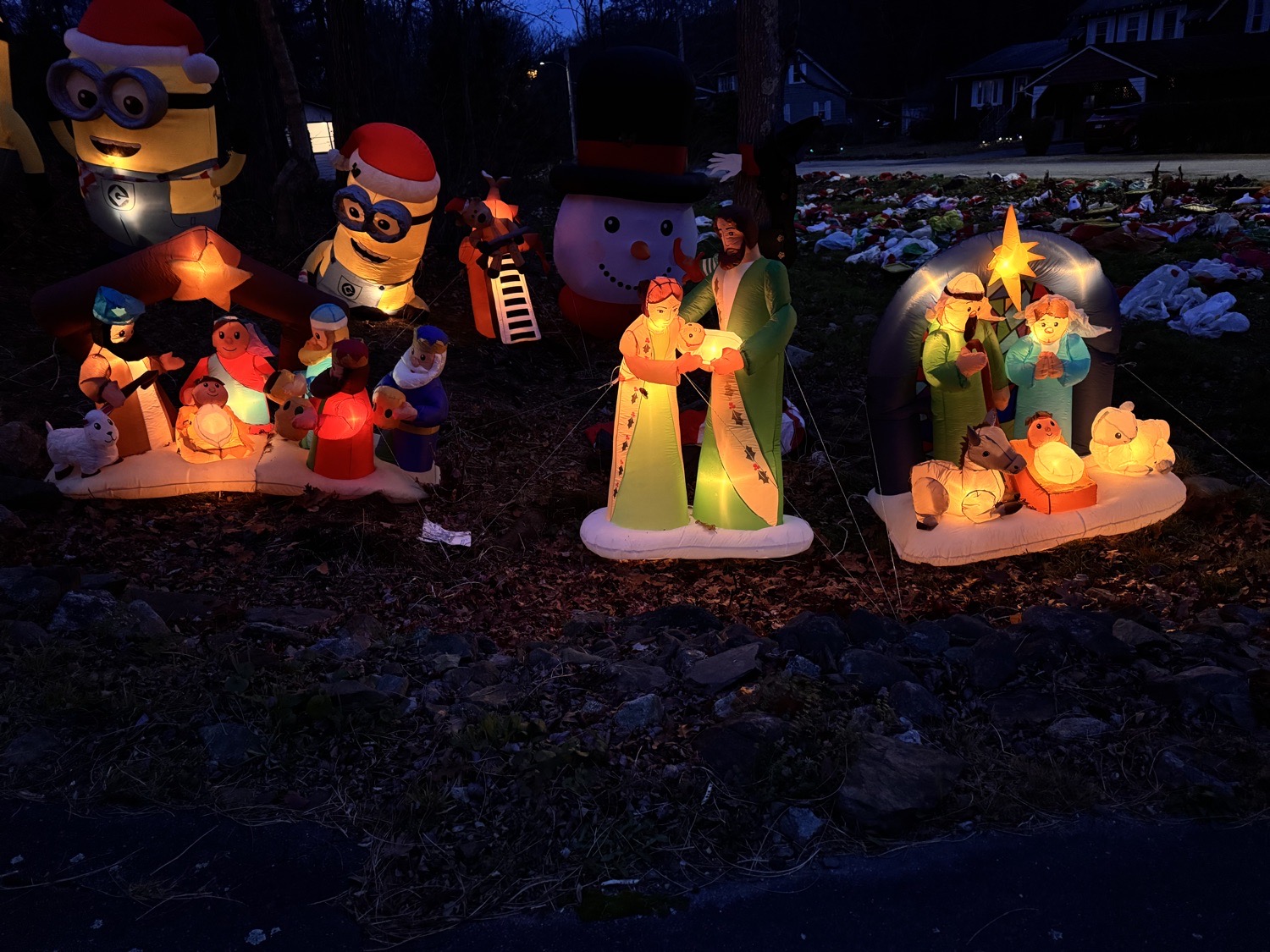 Cornwell Holiday Display, Christmas lights in Worcester, MA (photo 5)