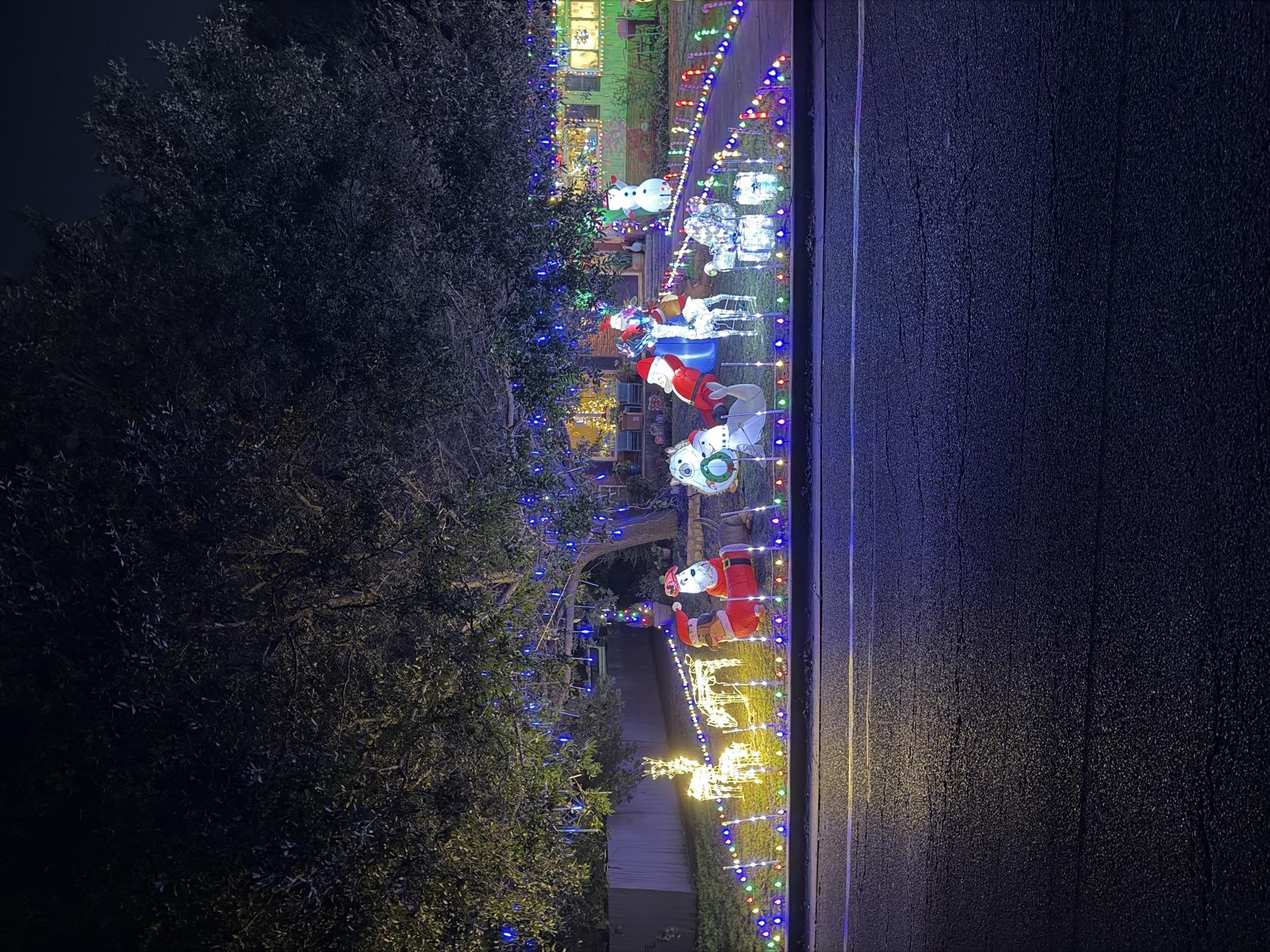 Christmas Light Show, Christmas lights in Haltom City, TX (photo 2)