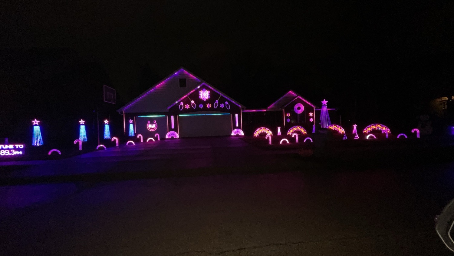 Watson Family Light Shows, Christmas lights in Brownsburg, IN (photo 1)