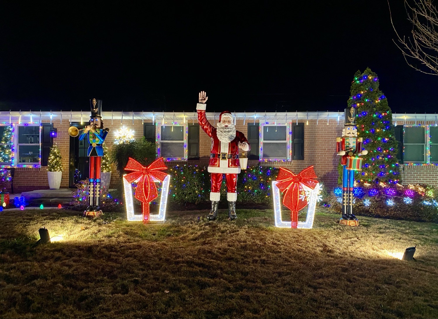 Santa & The Nutcrackers: Too Lit To Quit, Christmas lights in Greencastle, PA (photo 1)