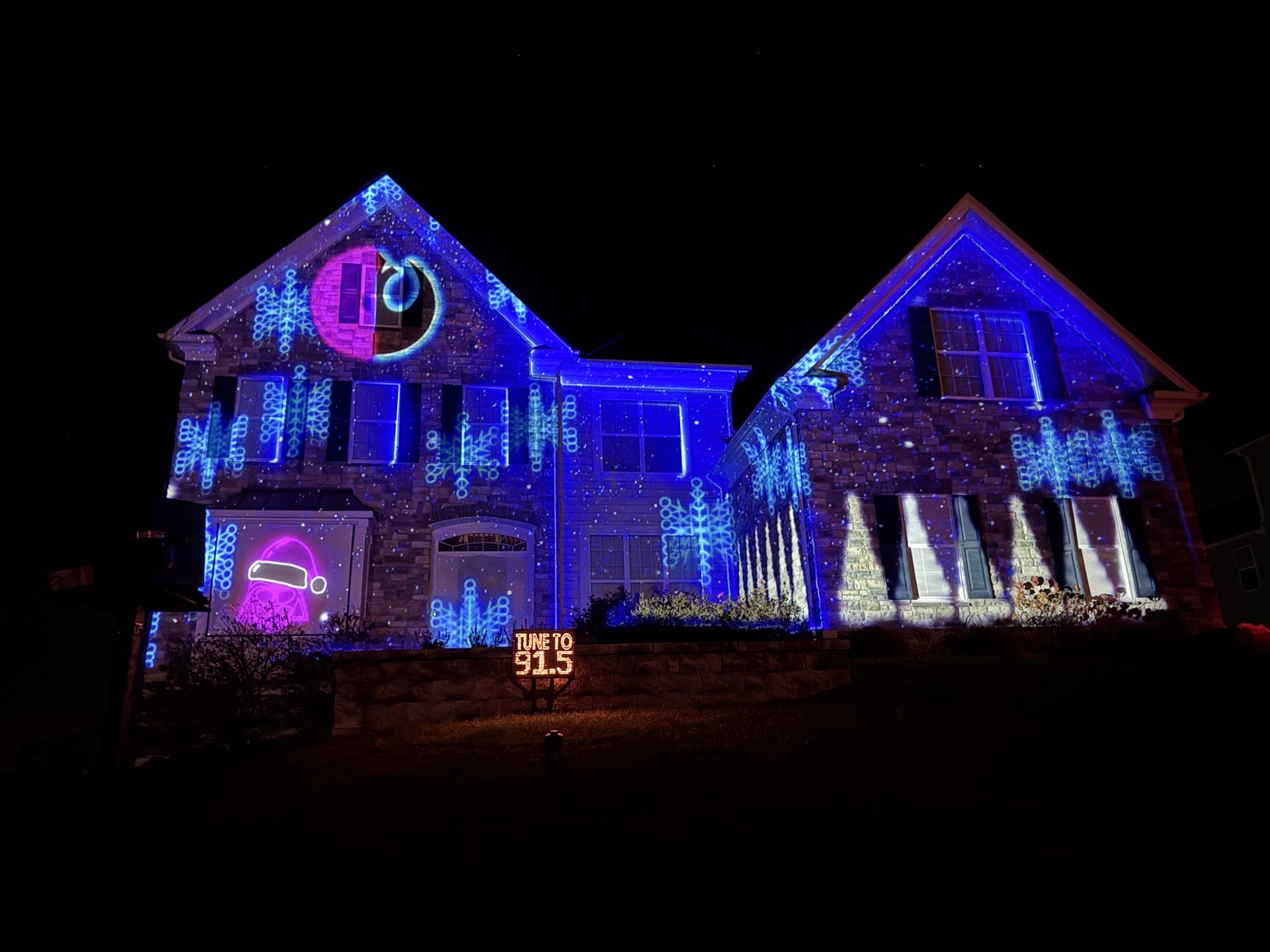 Spectacular Holiday Light & Music Show!, Christmas lights in Phoenixville, PA (photo 2)