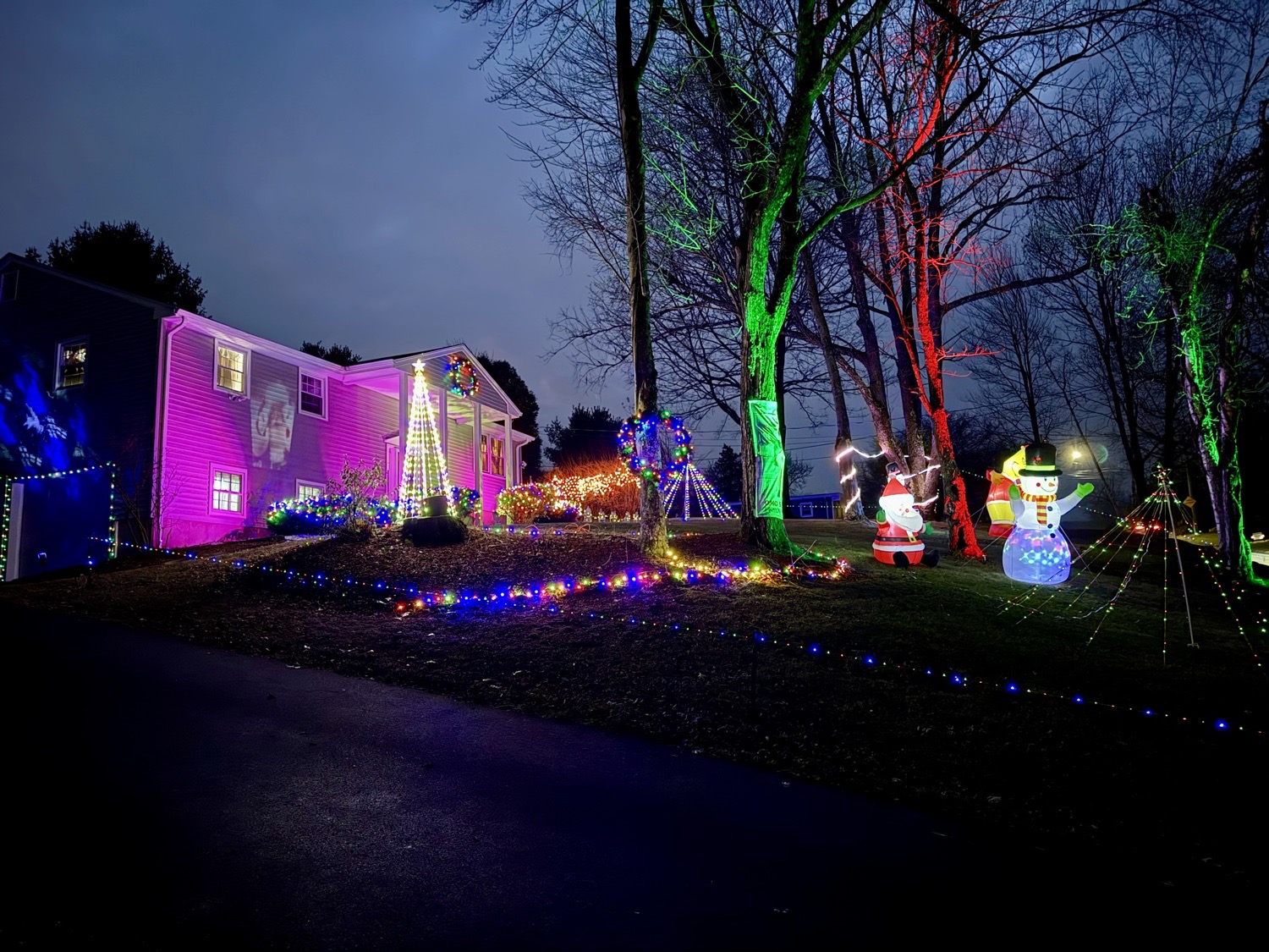 It’s That Time Of Year!!, Christmas lights in Bristol, CT (photo 5)