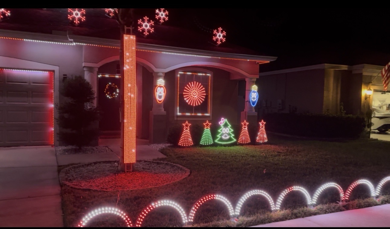 Epic Creations Lightshow, Christmas lights in Riverview, FL (photo 3)