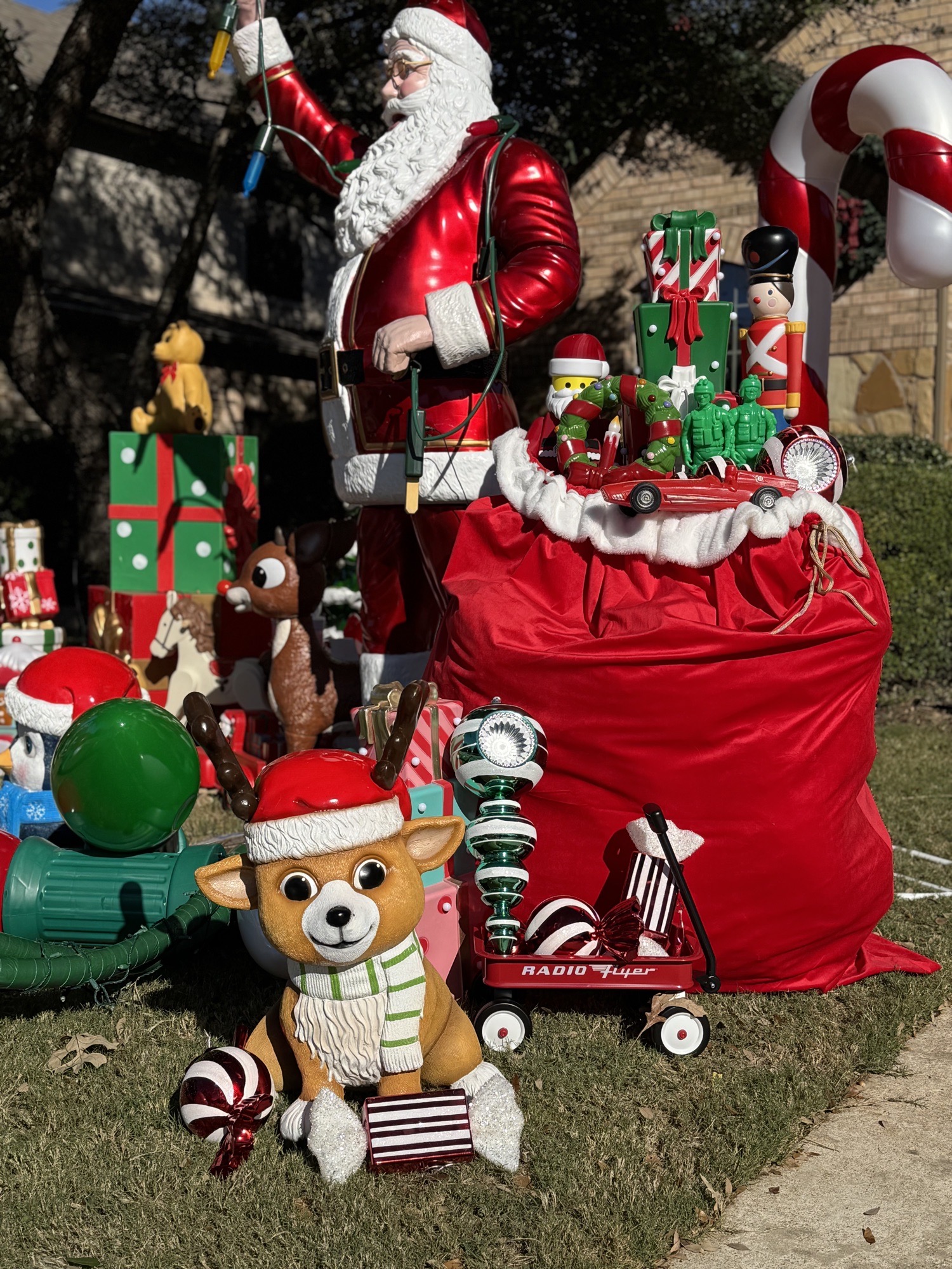 Christmas at Drury Lane, Christmas lights in Austin, TX (photo 5)