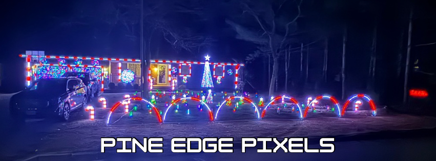 Pine Edge Pixels, Christmas lights in East Moriches, NY (photo 2)