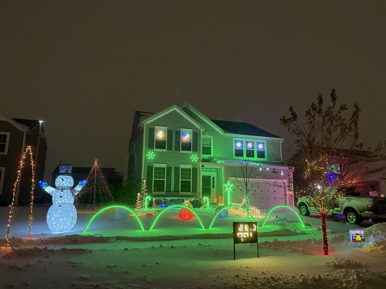 Alex’s synchronized Christmas light show, Christmas lights in Yorkville, IL (photo 4)