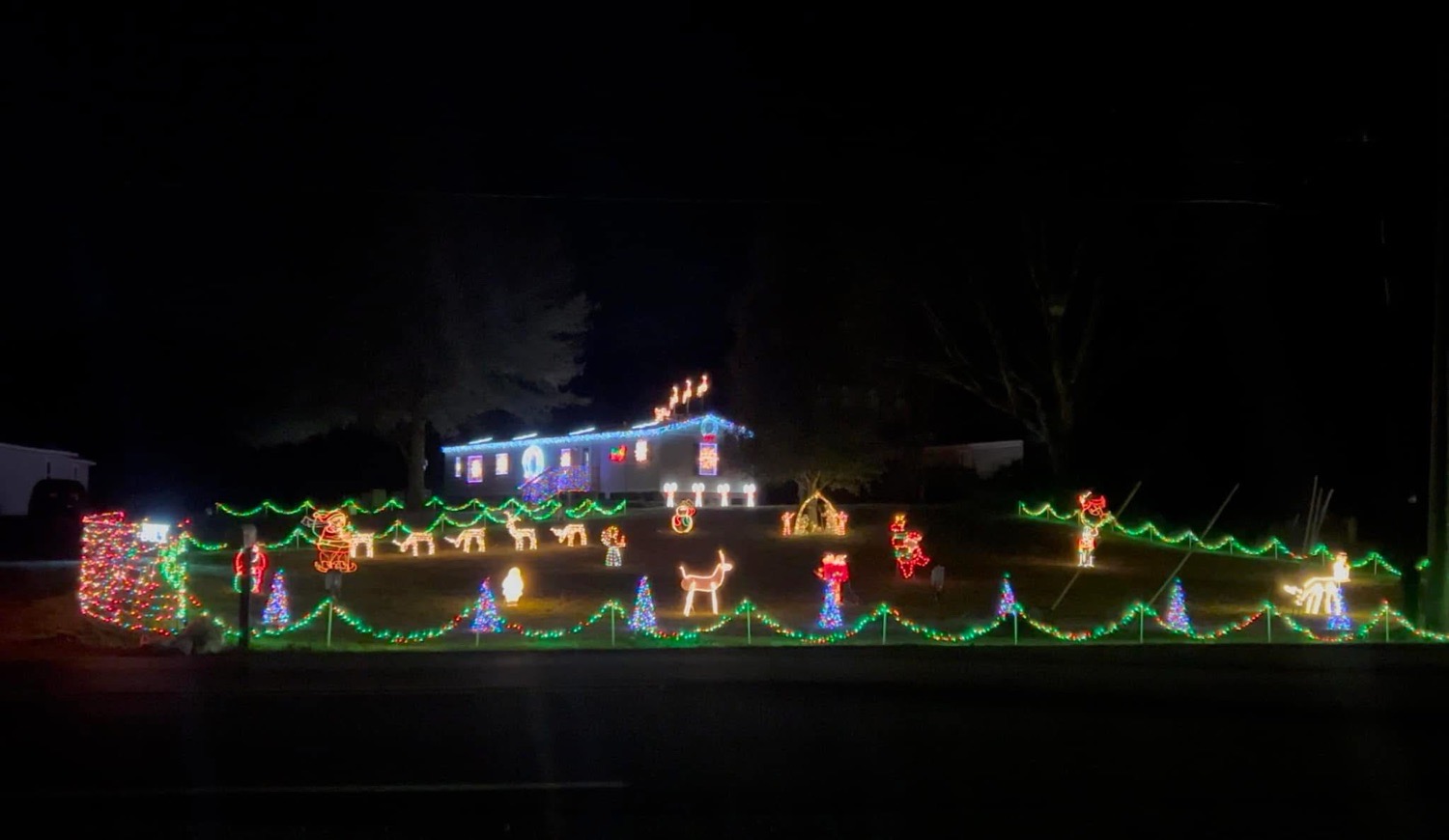 Cherry Avenue Lights, Christmas lights in Graysville, AL (photo 1)