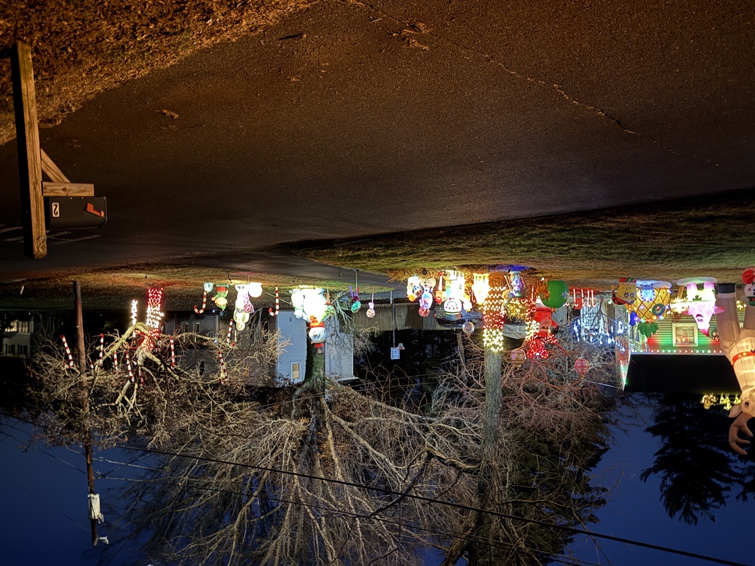 2 Merritt, Christmas lights in Rocky Hill, NJ (photo 2)
