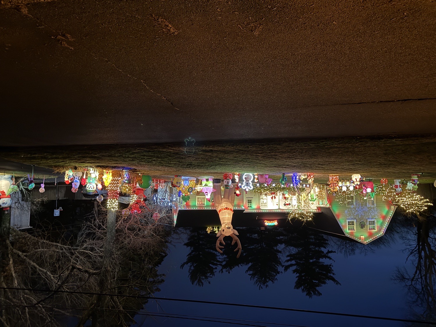 2 Merritt, Christmas lights in Rocky Hill, NJ (photo 4)