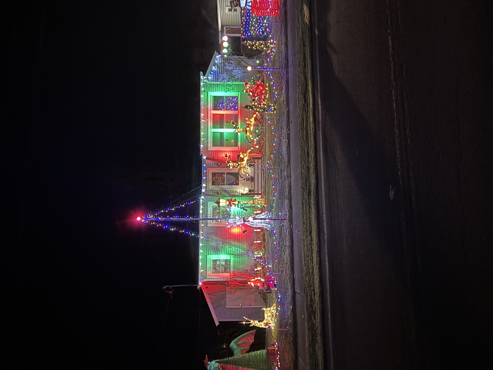 Christmas Spirit, Christmas lights in Colchester, VT (photo 1)