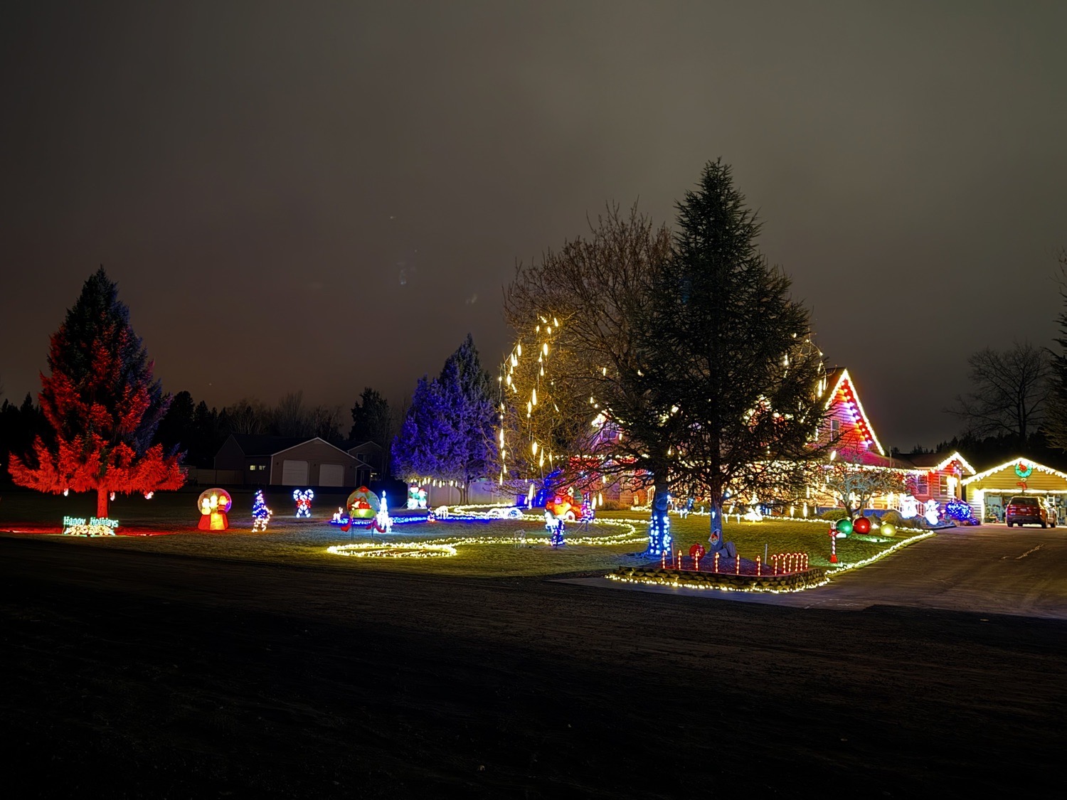 Skyline View Winter Wonderland, Christmas lights in Bend, OR (photo 4)