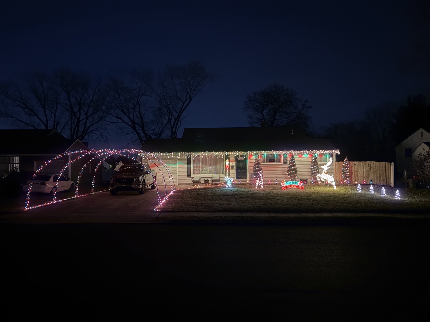 Nostalgic Christmas…Sort Of (2025), Christmas lights in Warminster, PA (photo 1)